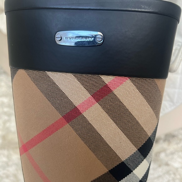 Burberry Rain boots - Picture 3 of 7